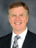 headshot of Mark Mullinix