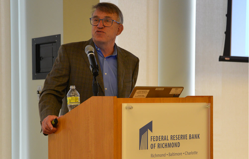 Robert King recollecting on the time he spent working with Marvin Goodfriend. 