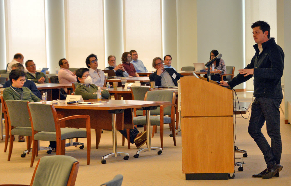 Francesco Bianchi presenting the paper “Monetary and Fiscal Policies in Times of Large Debt: Unity Is Strength.”