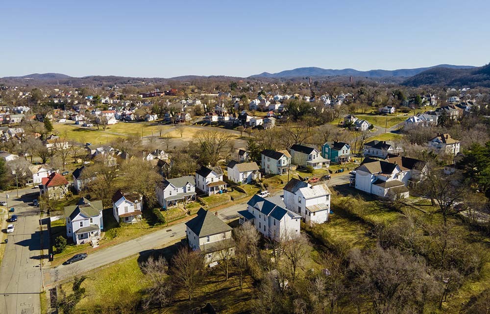 Aerial view of houses lining streets in Roanoke, Virginia